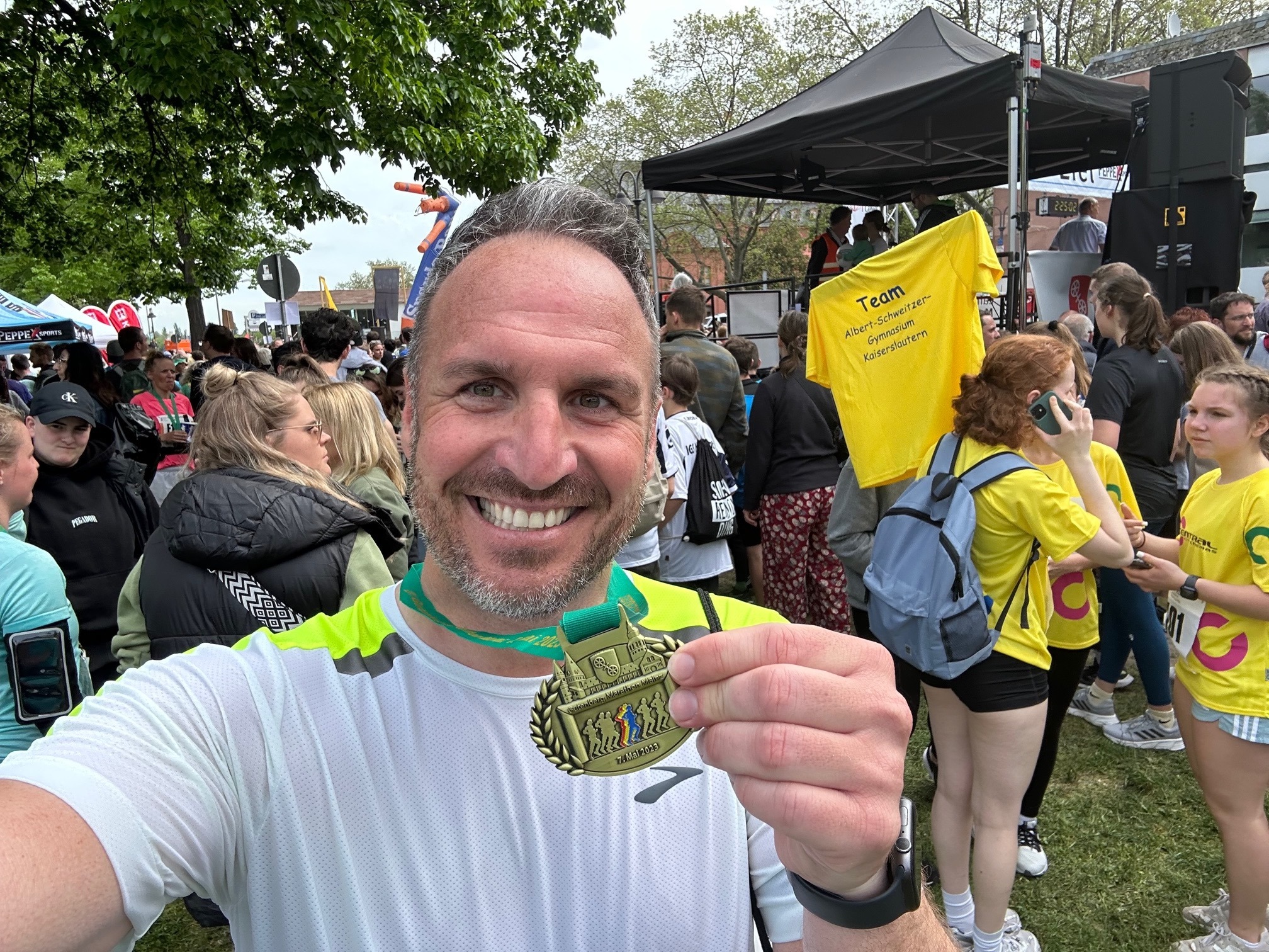 Mario auf dem Weg zum Berlin Marathon 2023 - hier Gutenberg HM - Trainingsplanung SCHORK Sports